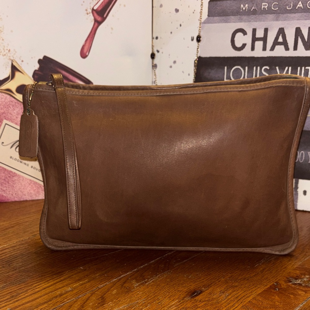 Vintage COACH Large Office Pouch 7445 – British Tan Leather – Made in USA 1990
